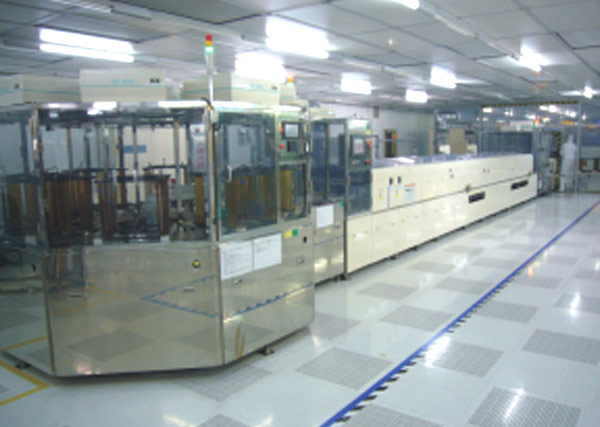  玻璃清洗機的幾種常見類型和功能有哪些？選擇合適的玻璃清洗機要注意什么？